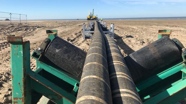InterconnectorCable_BeachPull_640x360.jpg New electricity interconnector cables being pulled across a beach out to sea